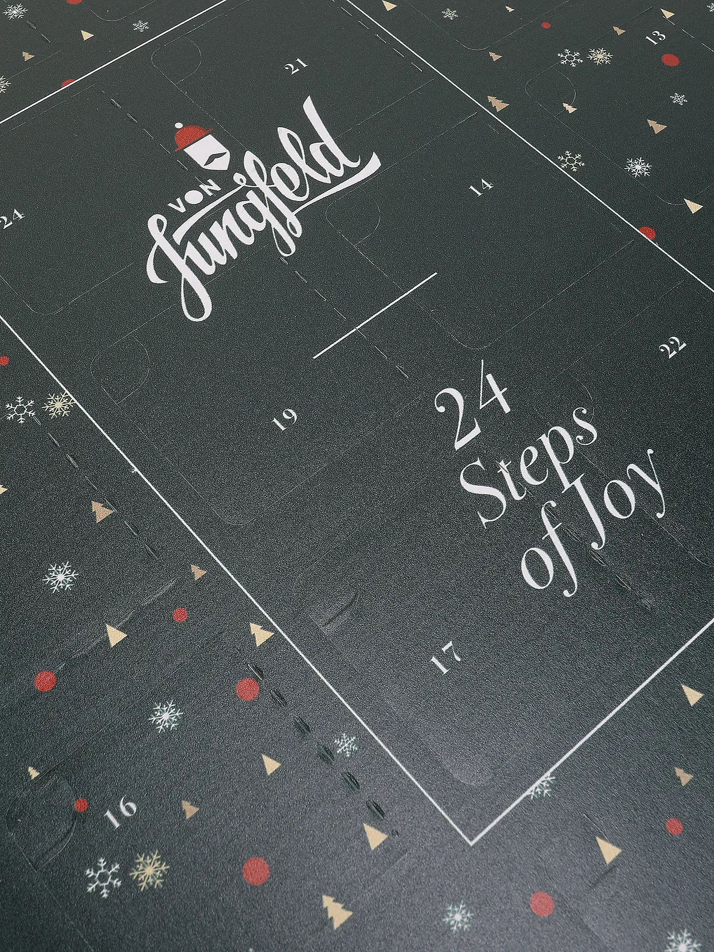 VON JUNGFELD | Socken Adventskalender bunt | 
